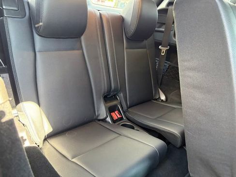 Used 2021 Mercedes-Benz GLE 350 4MATIC image 17