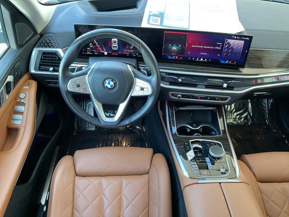 Used 2024 BMW X7 xDrive40i w/ Premium Package AWD/4WD image 33