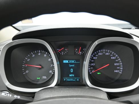 Used 2013 Chevrolet Equinox LS image 15