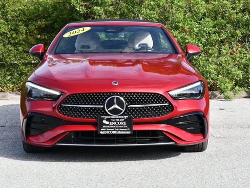 Used 2024 Mercedes-Benz CLE 300 4MATIC Cabriolet image 9
