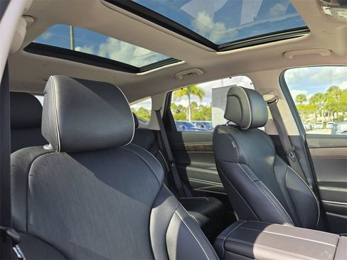 Used 2022 Genesis GV80 2.5T w/ Prestige Package 04 image 11