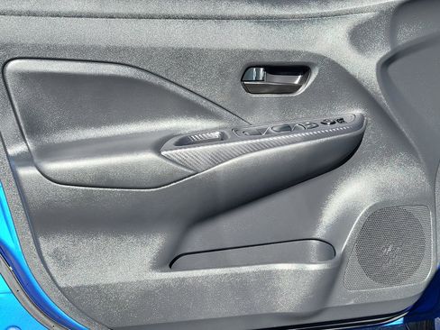 Used 2021 Nissan Versa S image 19