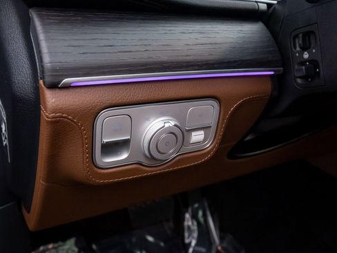 Used 2025 Mercedes-Benz GLE 350 4MATIC image 20