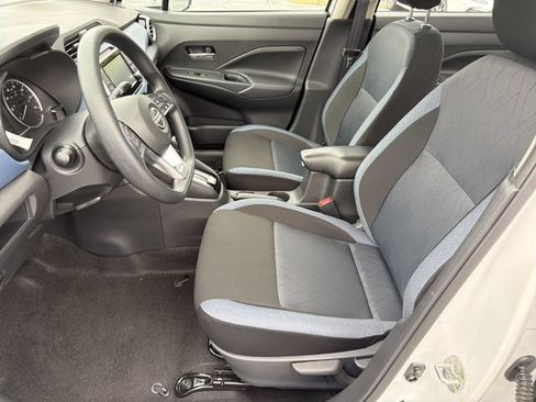 Certified 2025 Nissan Versa SV w/ Trunk Package FWD image 26