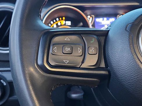 Used 2023 Jeep Gladiator Sport image 20