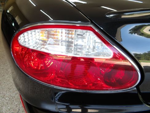 Used 2001 Jaguar XK8 Convertible RWD image 93