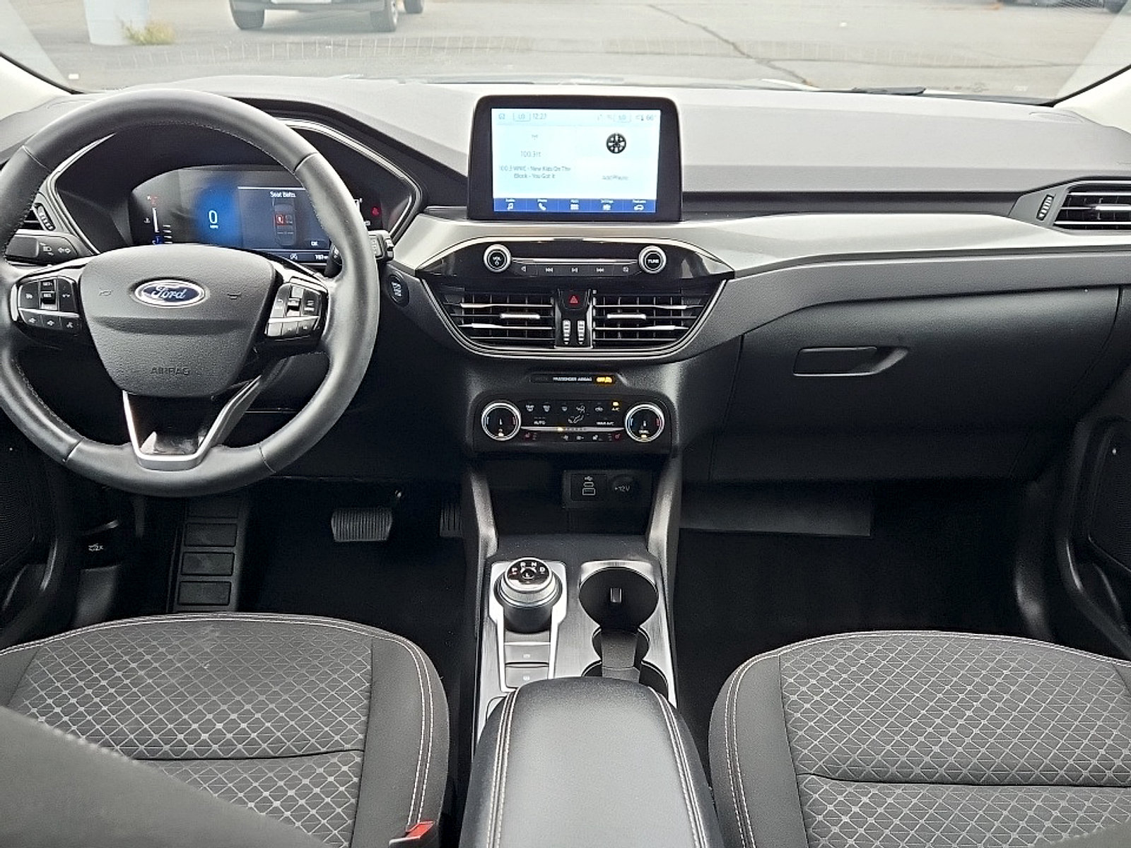 Certified 2024 Ford Escape Active AWD/4WD image 9