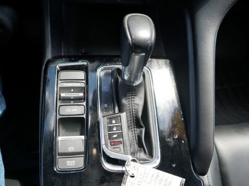 Used 2025 Acura Integra FWD image 14