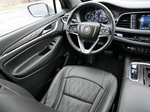 Used 2024 Buick Enclave Avenir w/ Avenir Technology Package image 13