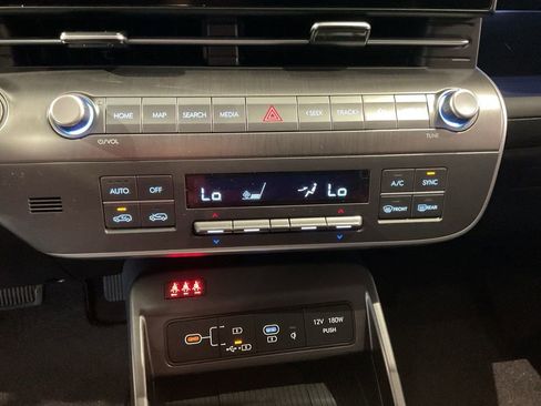 New 2026 Hyundai Kona SEL Premium AWD/4WD image 12