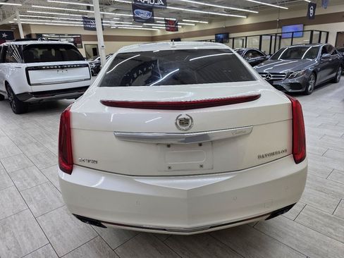 Used 2013 Cadillac XTS Luxury FWD image 7