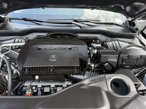 Used 2024 Acura MDX SH-AWD w/ Advance Package image 29