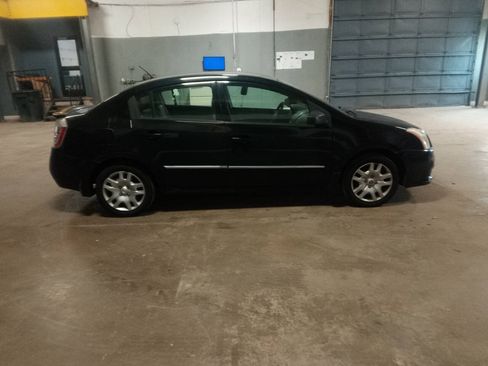 Used 2011 Nissan Sentra 2.0 S FWD image 6