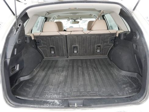 Used 2019 Subaru Outback 2.5i Premium w/ Popular Package #2 image 12