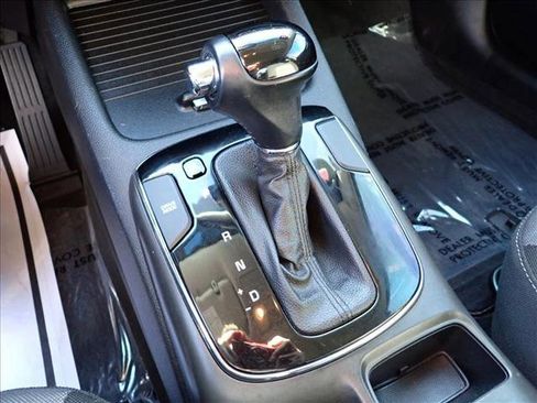 Used 2017 Kia Forte S image 16