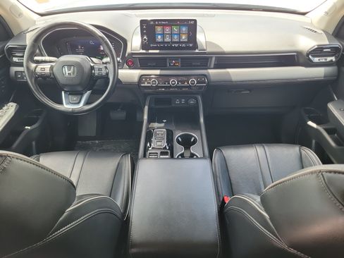 Used 2024 Honda Pilot Elite image 17