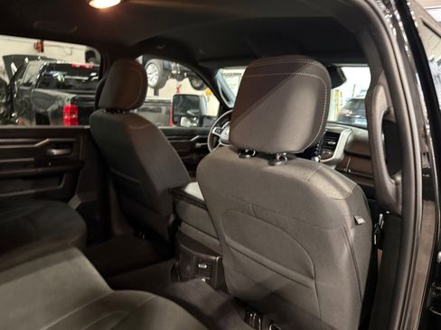 Certified 2026 RAM 2500 Big Horn AWD/4WD image 14