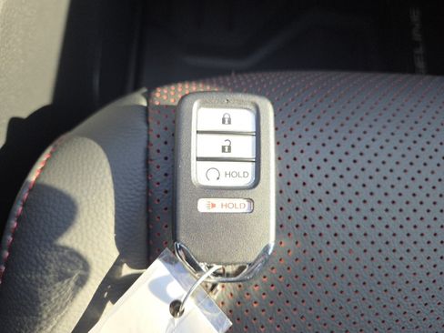 New 2026 Honda Ridgeline Black Edition image 36