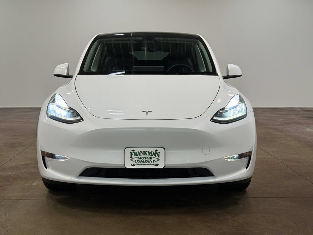 Used 2021 Tesla Model Y Long Range AWD/4WD image 28