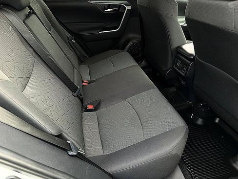 Used 2024 Toyota RAV4 XLE w/ Convenience Package FWD image 26