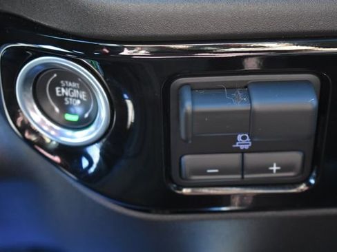 Certified 2023 Chevrolet Silverado 1500 LTZ w/ LTZ Premium Package image 34