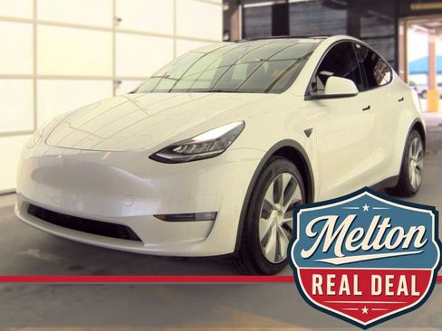 Used 2021 Tesla Model Y Long Range AWD/4WD image 1