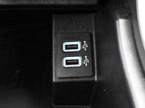 Used 2020 Ford Edge SEL w/ Convenience Package image 18