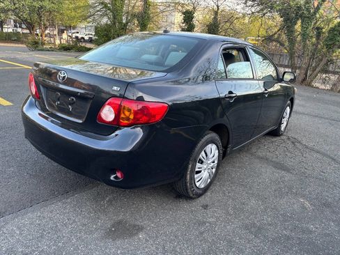 Used 2010 Toyota Corolla LE image 5