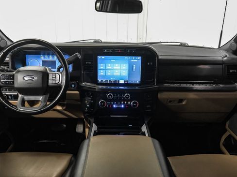 Used 2024 Ford F250 Lariat w/ Sport Appearance Package AWD/4WD image 13