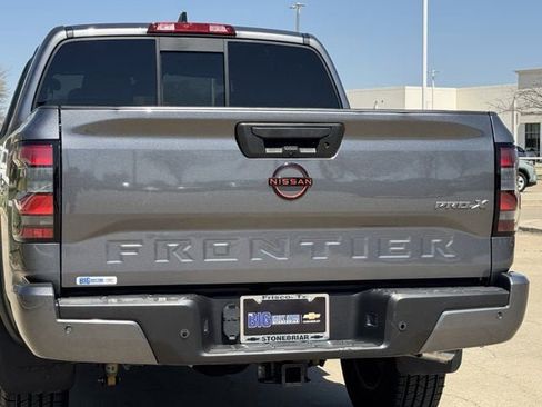 Used 2022 Nissan Frontier Pro-X image 8