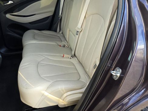 Used 2017 Buick Envision Essence image 30