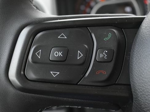 Used 2025 Jeep Wrangler Unlimited Sport AWD/4WD image 18
