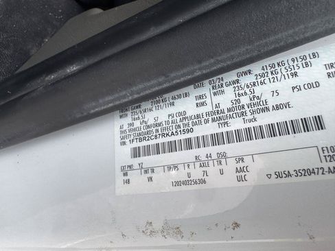 Used 2024 Ford Transit 250 148 Medium Roof AWD image 15