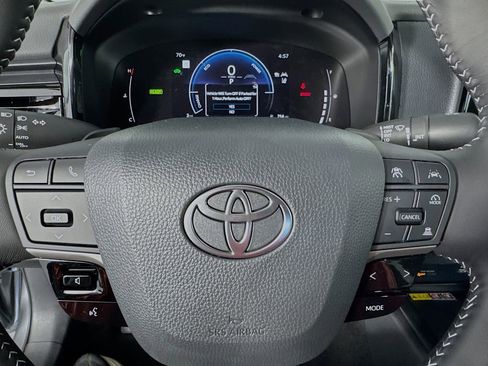 New 2026 Toyota Camry SE image 15