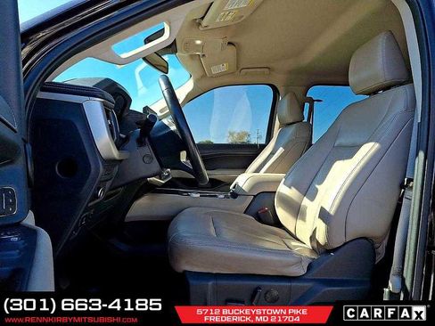 Used 2022 Ford Expedition XLT image 15