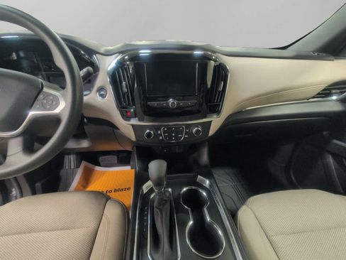 Used 2023 Chevrolet Traverse LS w/ Safety Package AWD/4WD image 11