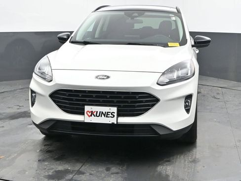 Used 2021 Ford Escape SEL w/ SEL Stealth AWD Package image 3