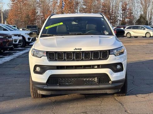 New 2026 Jeep Compass Latitude image 27