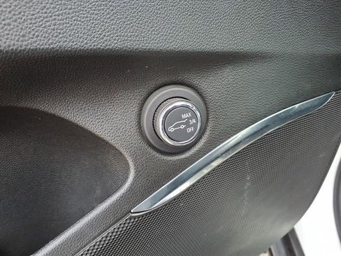 Used 2022 Buick Enclave Essence w/ Experience Buick Package image 18