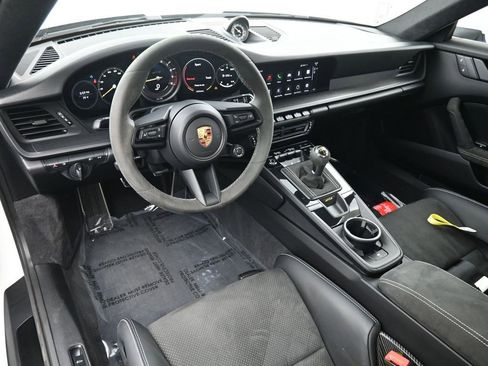 Certified 2022 Porsche 911 GT3 image 4