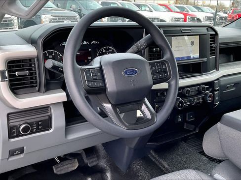 New 2026 Ford F250 XL w/ XL Off-Road Package AWD/4WD image 8