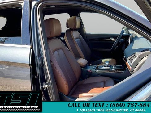 Used 2019 Audi Q5 2.0T Premium Plus w/ Premium Plus Package AWD/4WD image 7