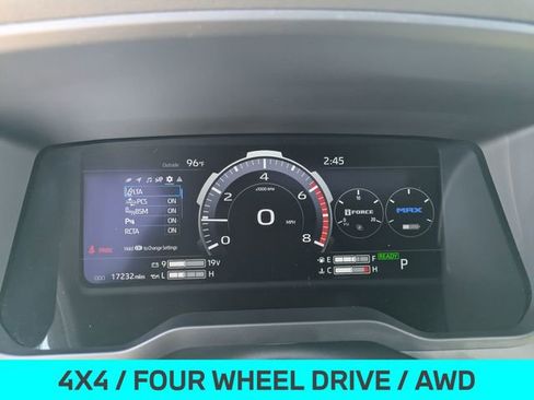 Used 2023 Toyota Tundra Capstone image 18