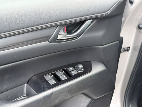 Certified 2025 MAZDA CX-5 AWD 2.5 S w/ Select Package image 11