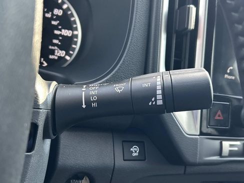 New 2026 Nissan Frontier SV w/ All-Weather Content Package AWD/4WD image 29