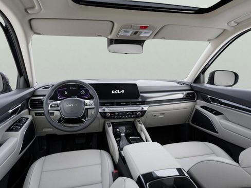 New 2025 Kia Telluride S image 14