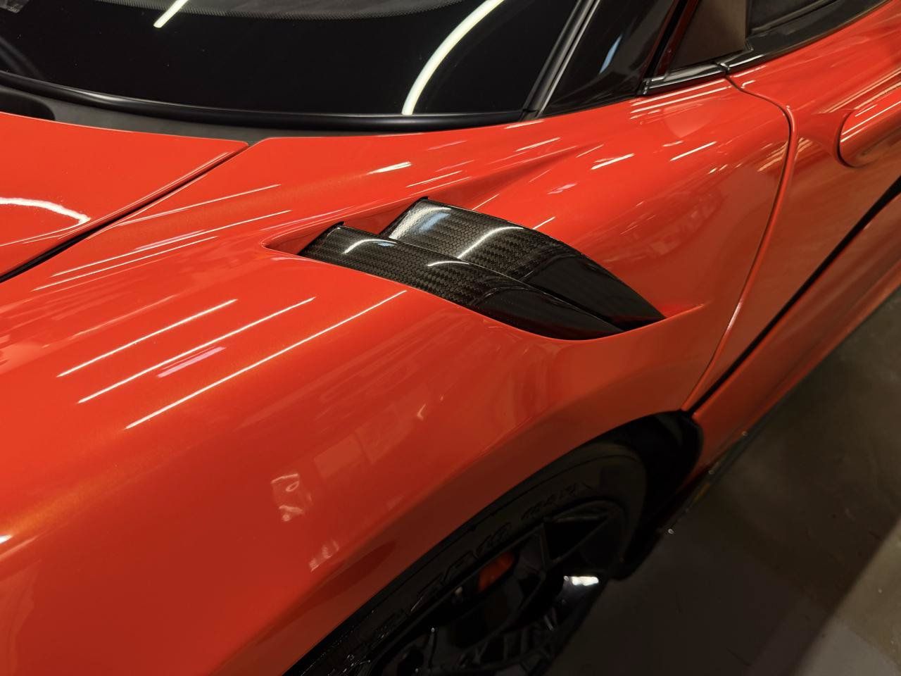 Used 2020 McLaren 600LT Spider RWD image 13