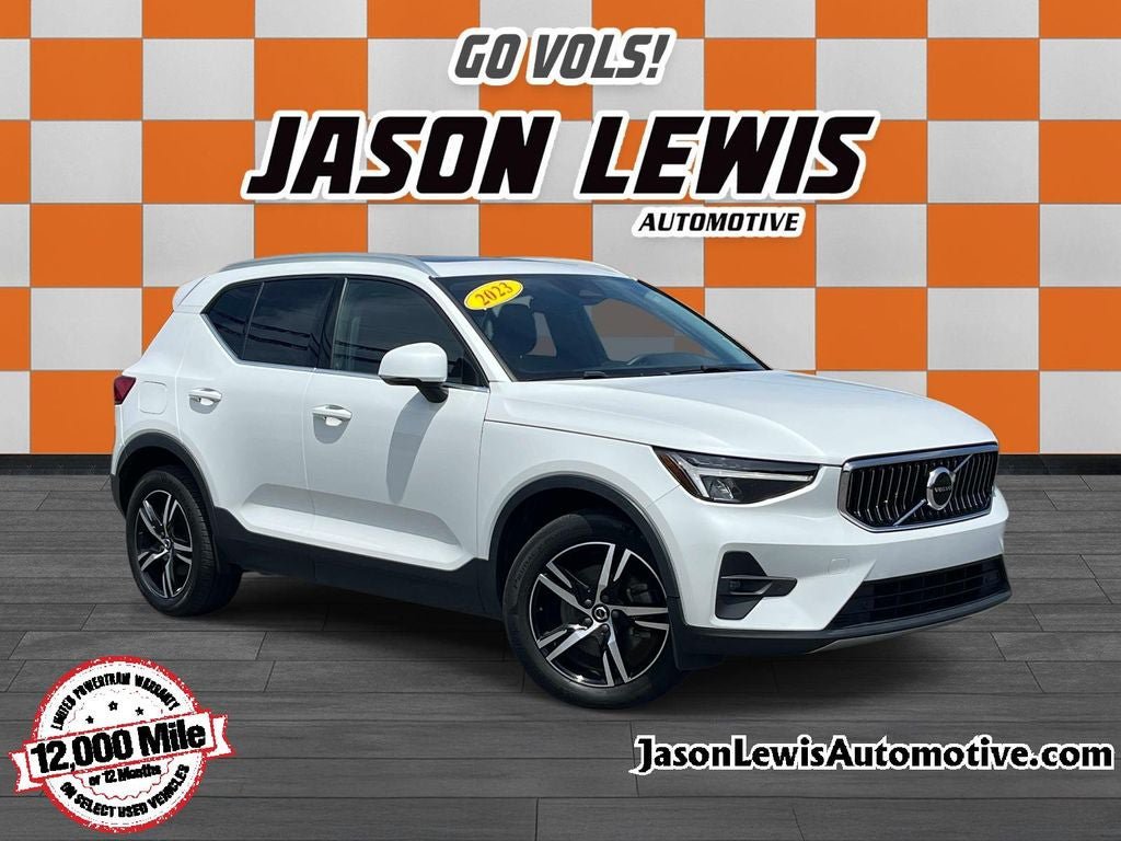 Used 2023 Volvo XC40 B5 Plus AWD/4WD image 1