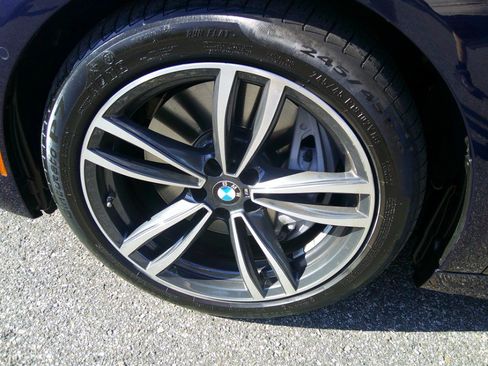 Used 2021 BMW 750i xDrive w/ Luxury Rear Seating Package AWD/4WD image 46