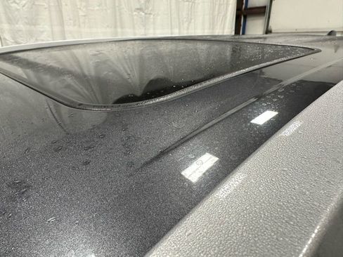 Used 2025 Toyota Highlander XLE image 42